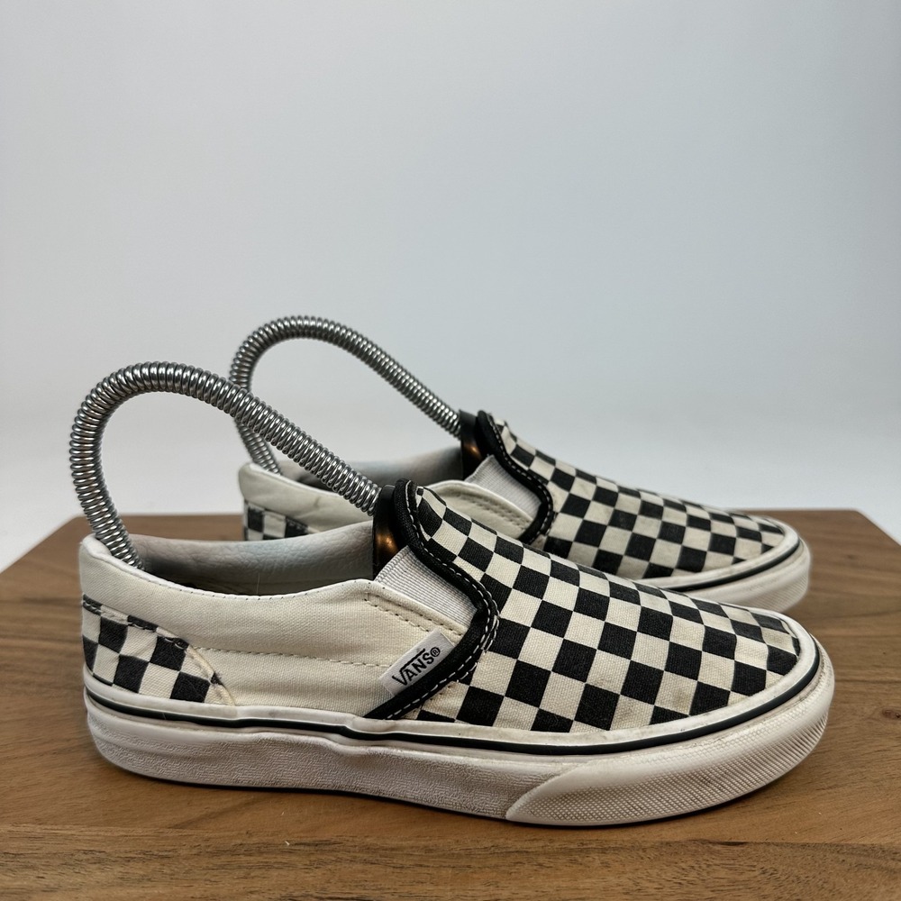 Big Kids Vans Classic Beige Checkerboard Slip On Comfort Sneakers Shoes Size 3 Y